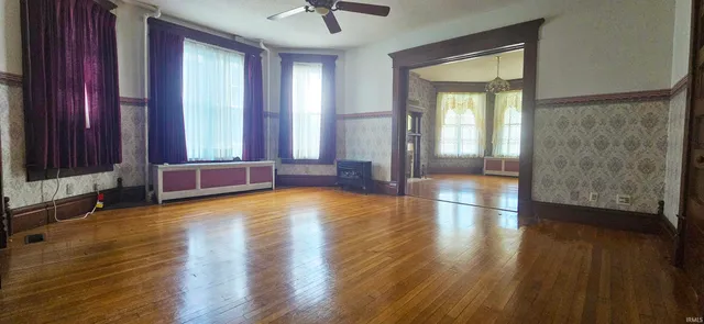 $209,900 | 126 East 4th Street, Mount Carmel, IL 62863