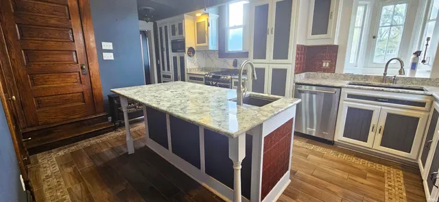 $209,900 | 126 East 4th Street, Mount Carmel, IL 62863