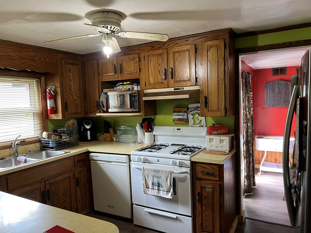 1004 Walnut Street Reno, PA 16343 - Photo 28 of 40 Gallery Image 28