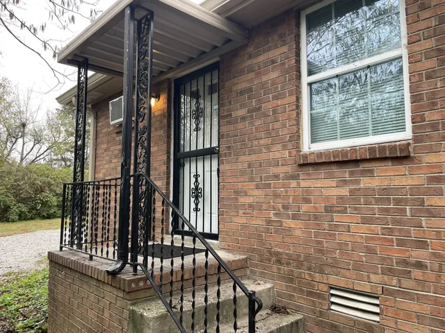 $1,225 | 3428 West Hamilton Avenue, Nashville, TN 37218