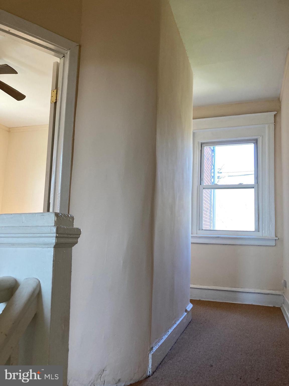 933 Keystone Road Chester, PA 19013 - Photo 11 of 20 Upstairs hallway