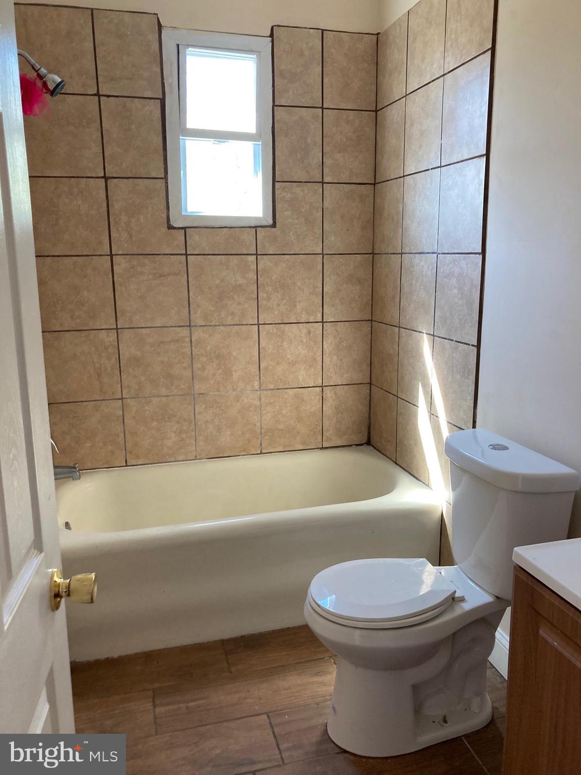 933 Keystone Road Chester, PA 19013 - Photo 12 of 20 Bathroom