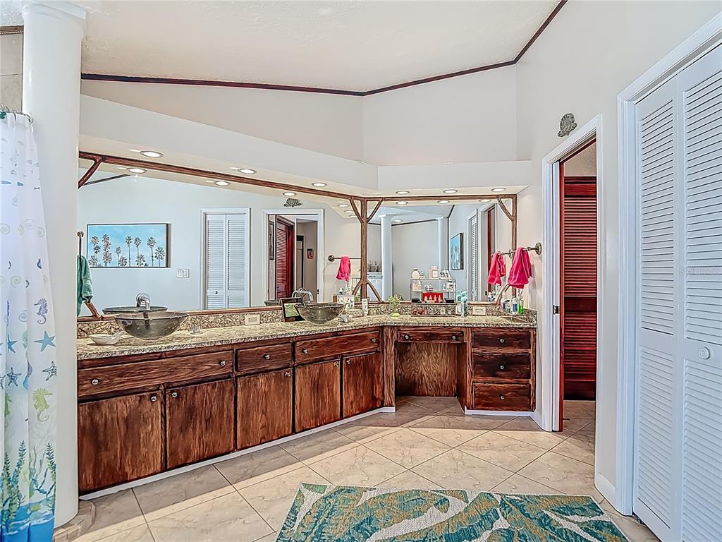 8208 Rhanbuoy Road Spring Hill, FL 34606 - Photo 39 of 56