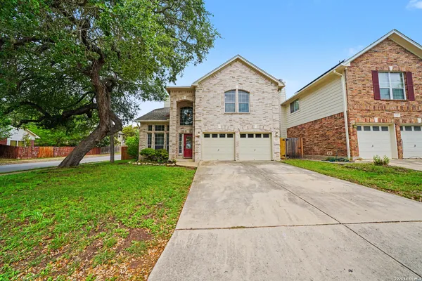 $2,050 | 525 Thurber Drive, Schertz, TX 78154