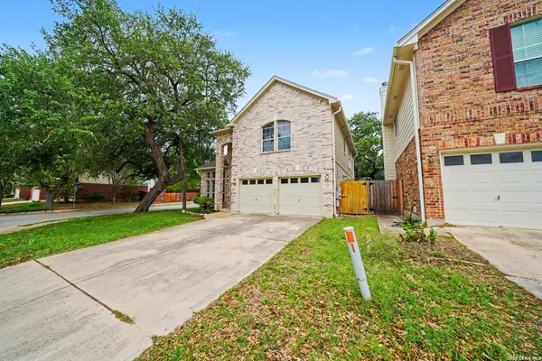 $2,050 | 525 Thurber Drive, Schertz, TX 78154