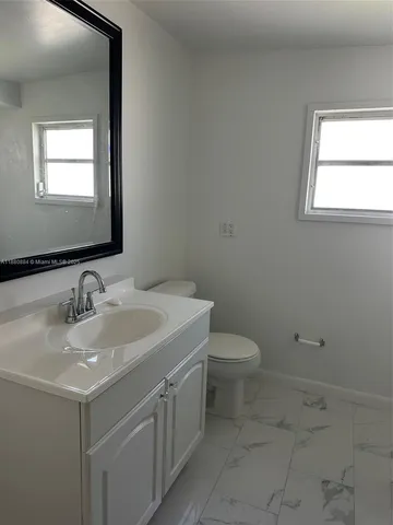 $1,200 | 708 South Bond Street, Clewiston, FL 33440