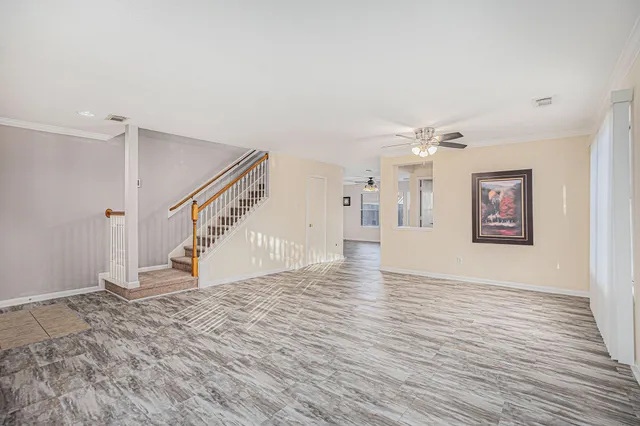 $295,000 | 7902 Swan Lane, Baytown, TX 77523