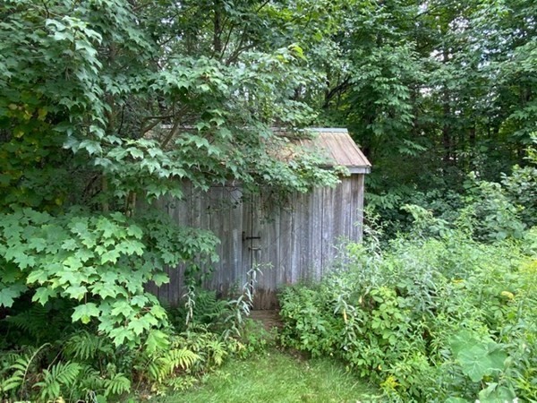 1040 Williamsville Road Barre, MA 01005 - Photo 13 of 32 Gallery Image 13