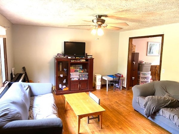 1040 Williamsville Road Barre, MA 01005 - Photo 21 of 32 Gallery Image 21