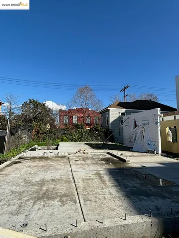 $475,000 | 1610 32nd Street, Oakland, CA 94608