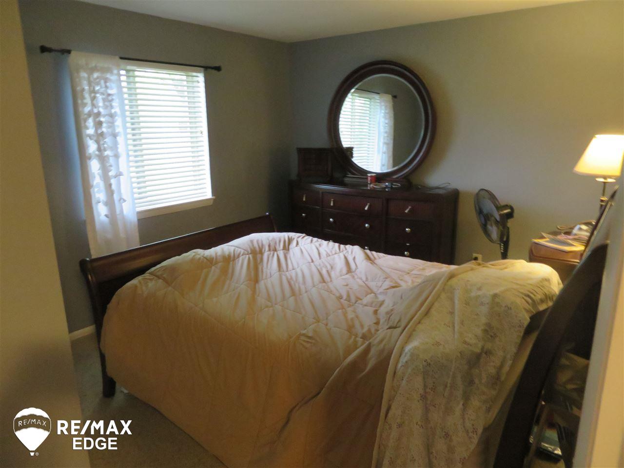 5280 Belsay Road Grand Blanc, MI 48439 - Photo 9 of 21 31380083-8.JPG