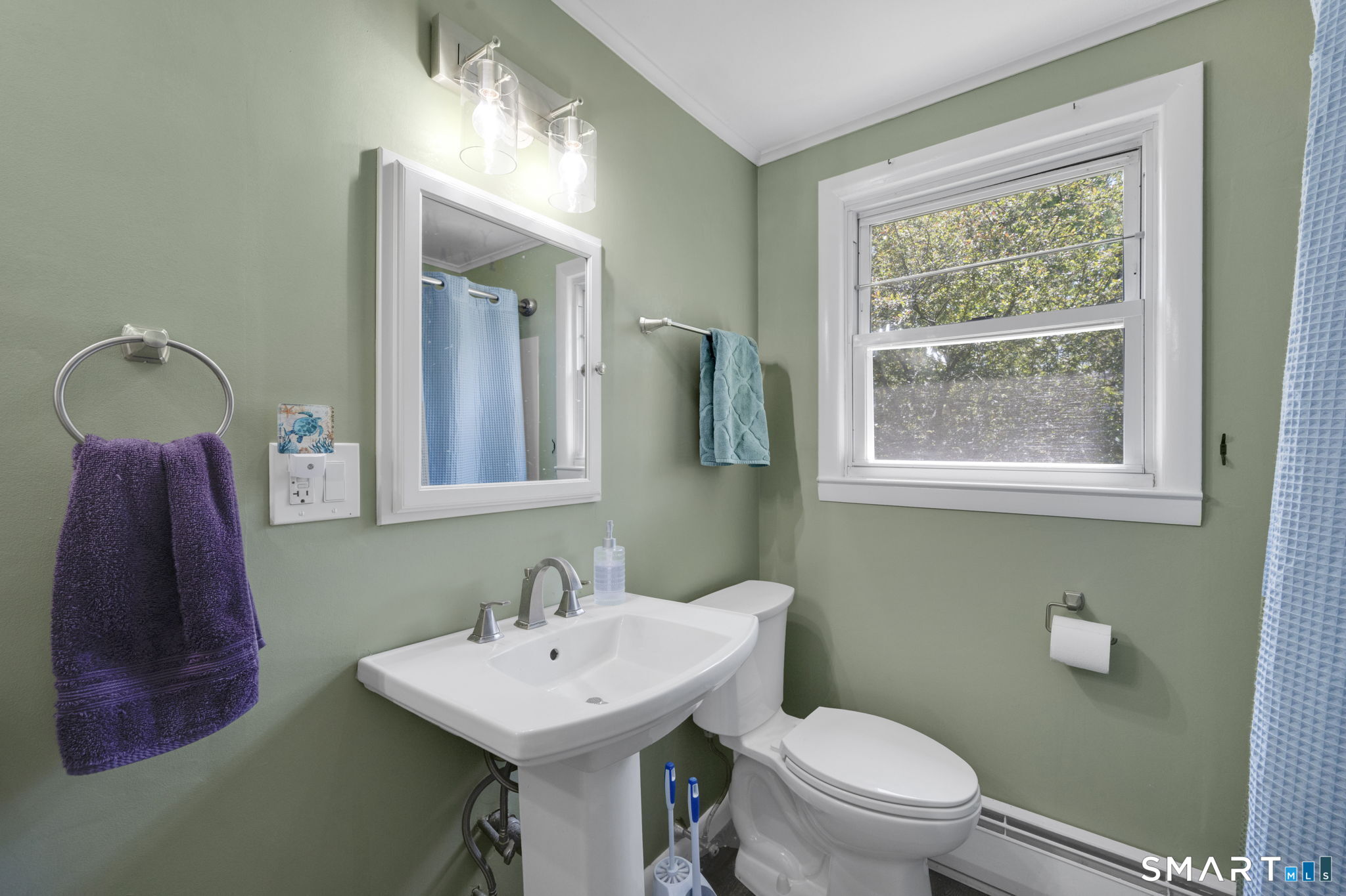 141 Tanner Street Manchester, CT 06042 - Photo 12 of 24