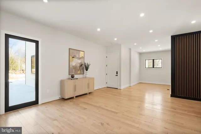 $2,650,000 | 5524 Summit Street, Centreville, VA 20120