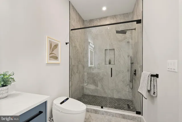 $2,650,000 | 5524 Summit Street, Centreville, VA 20120