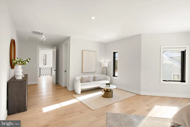 $2,650,000 | 5524 Summit Street, Centreville, VA 20120