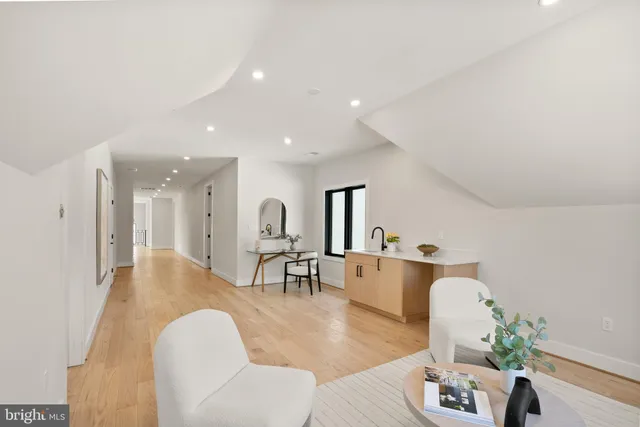 $2,650,000 | 5524 Summit Street, Centreville, VA 20120