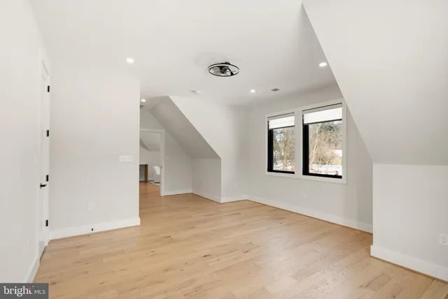 $2,650,000 | 5524 Summit Street, Centreville, VA 20120