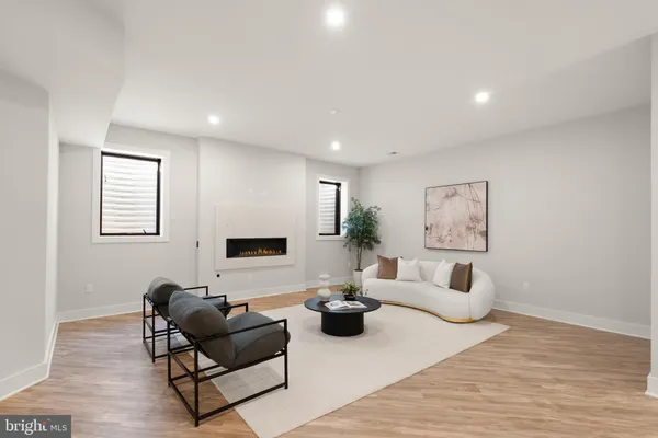$2,650,000 | 5524 Summit Street, Centreville, VA 20120