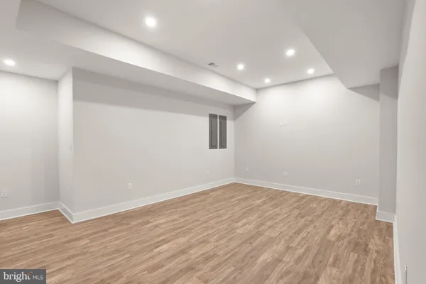 $2,650,000 | 5524 Summit Street, Centreville, VA 20120