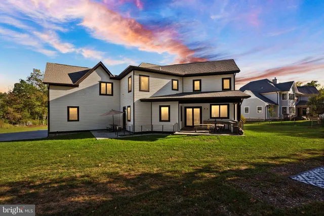 $2,650,000 | 5524 Summit Street, Centreville, VA 20120