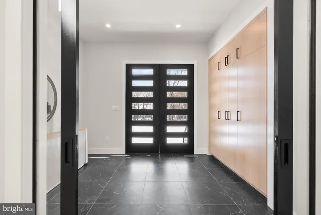 $2,650,000 | 5524 Summit Street, Centreville, VA 20120