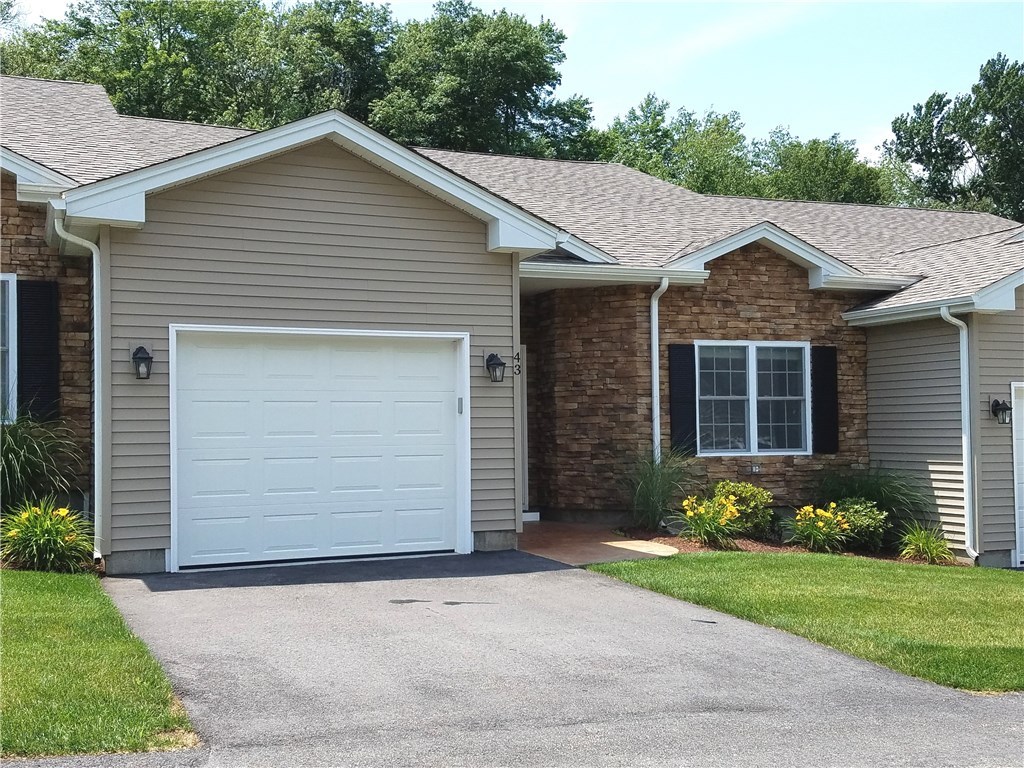 41 Breakneck Hill Road, Unit 43 Lincoln, RI 02865 - Photo 1 of 22 Gallery Image 1