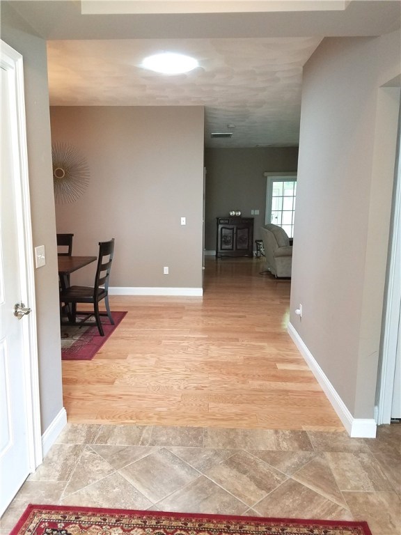 41 Breakneck Hill Road, Unit 43 Lincoln, RI 02865 - Photo 3 of 22 Gallery Image 3