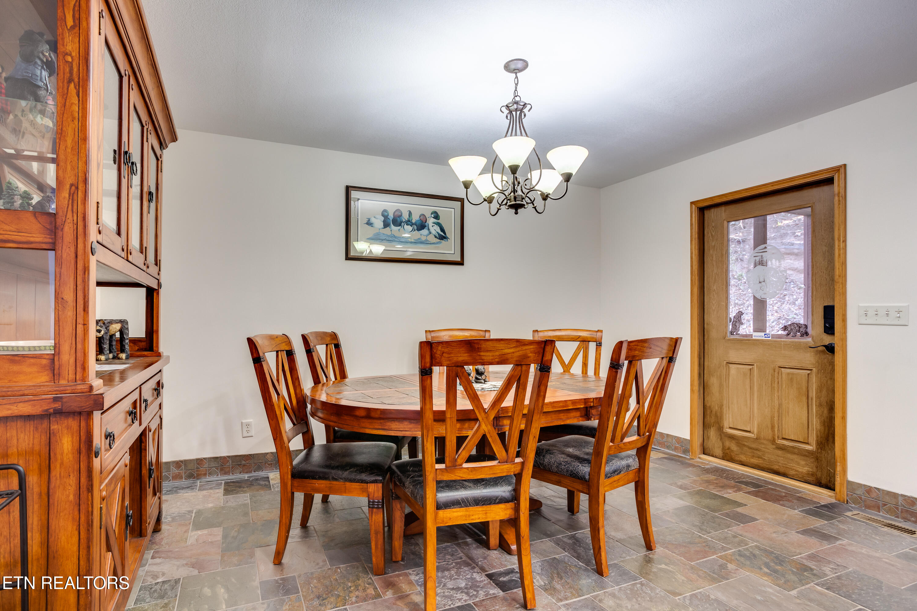 419 Larayne Hollow Road Sharps Chapel, TN 37866 - Photo 20 of 34 Dinning room