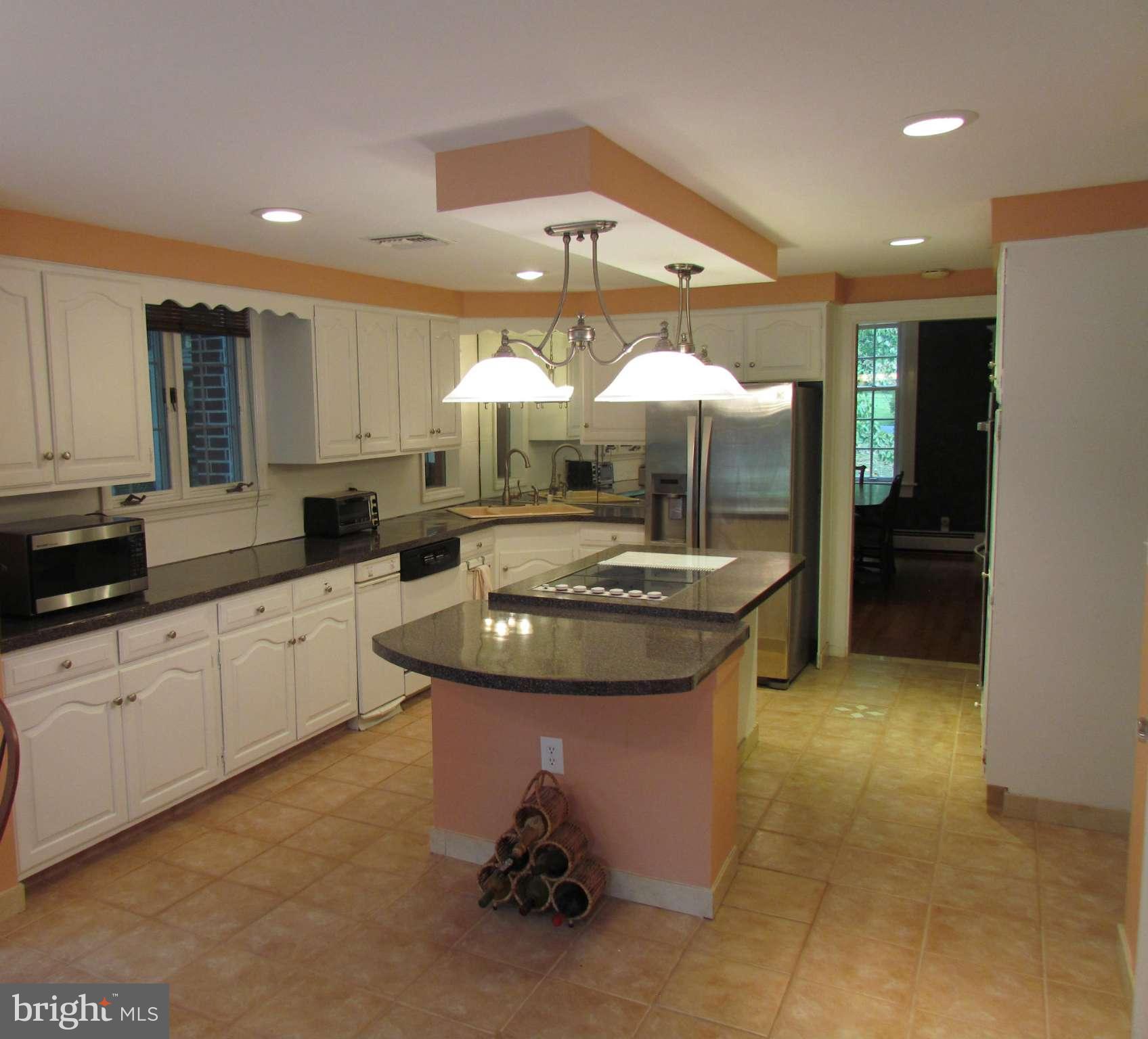 808 Buckingham Road Cumberland, MD 21502 - Photo 29 of 30 Kitchen