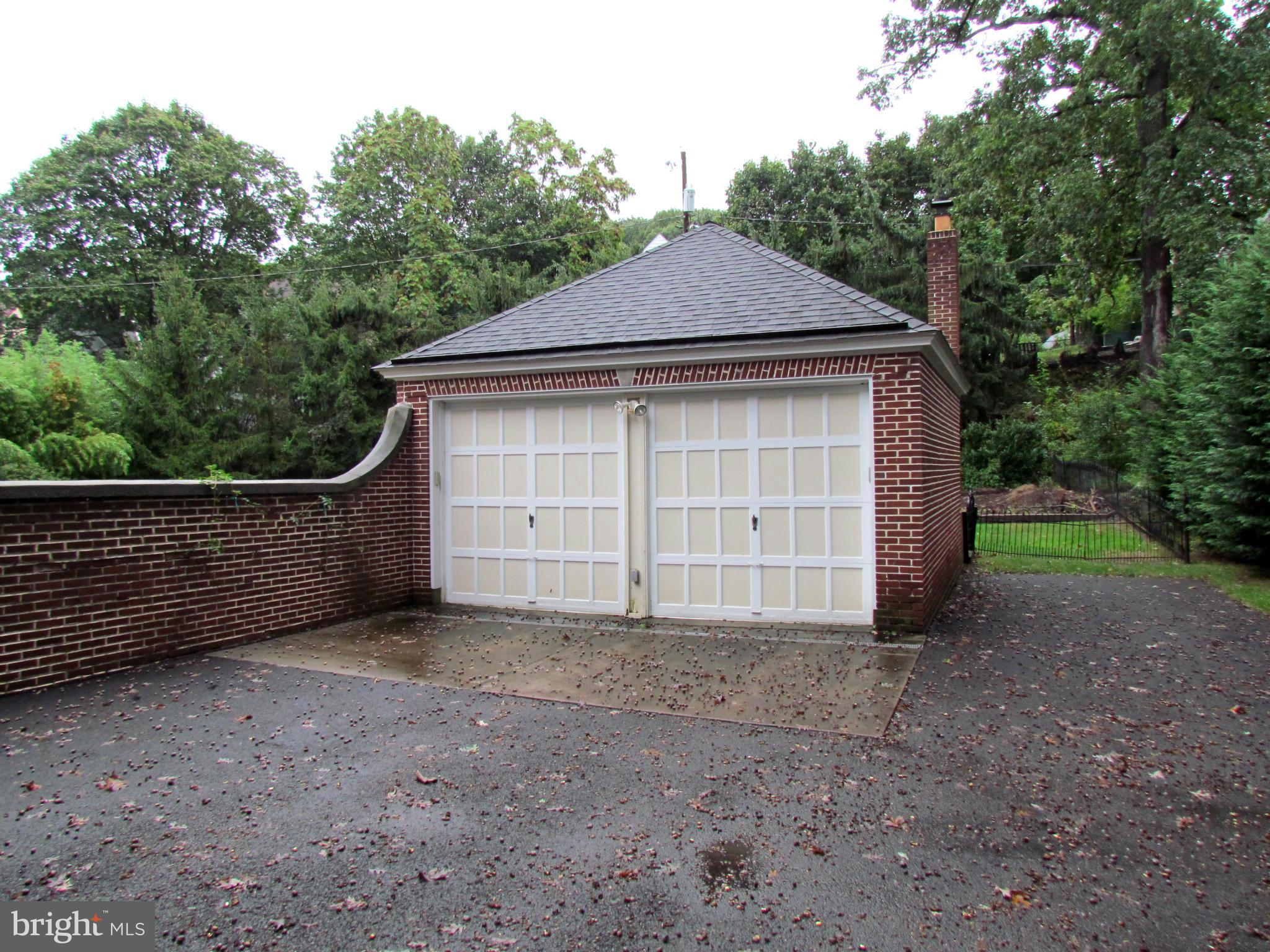 808 Buckingham Road Cumberland, MD 21502 - Photo 3 of 30 Exterior (General)