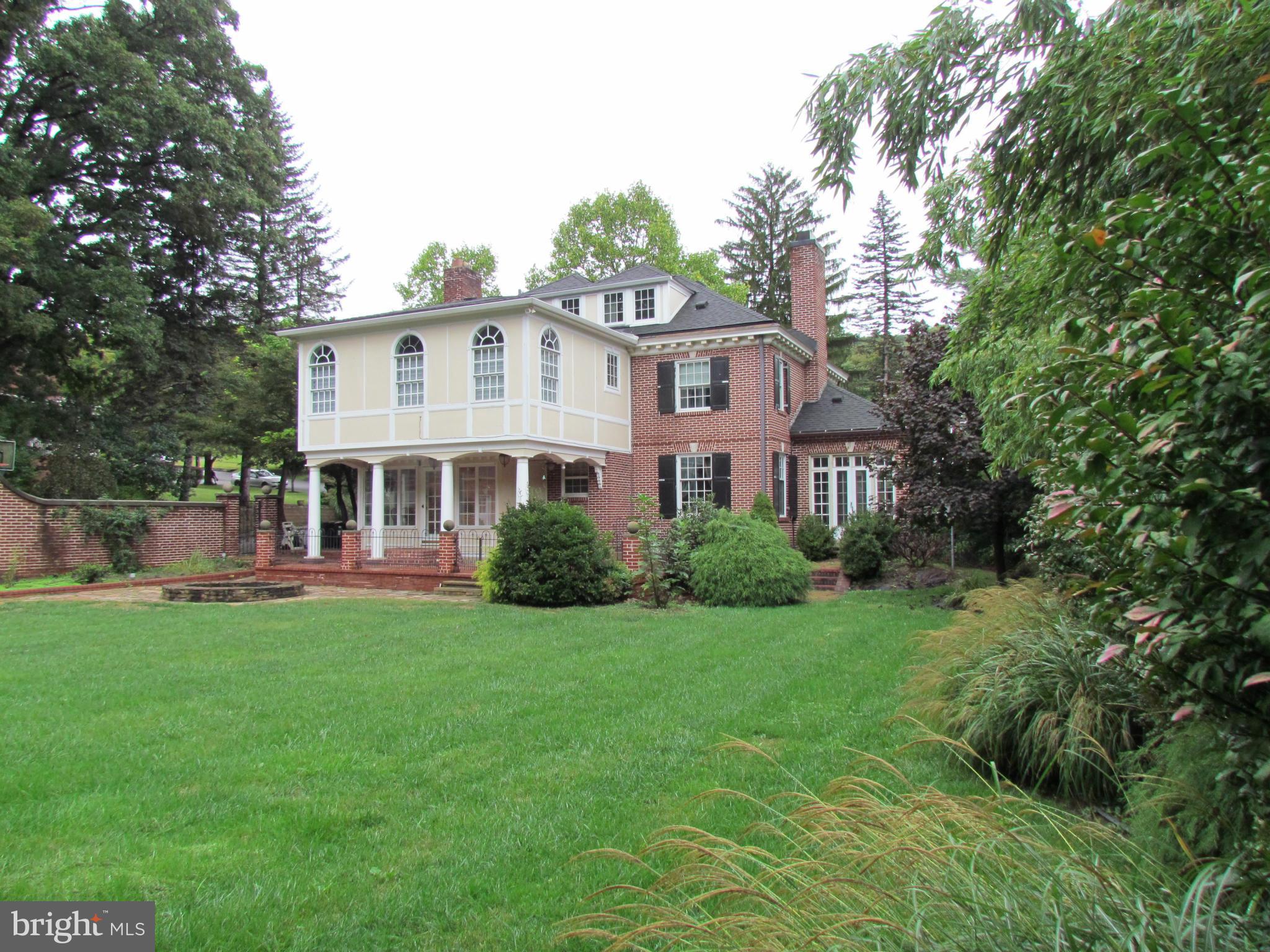 808 Buckingham Road Cumberland, MD 21502 - Photo 4 of 30 Exterior (Rear)