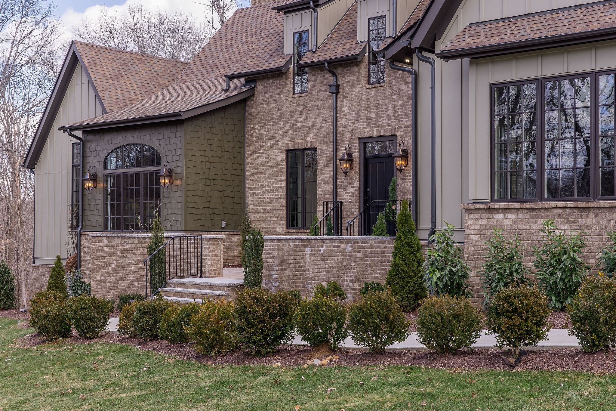3536 Raleigh Beard Road Santa Fe, TN 38482 - Photo 4 of 72 a front view of a house with garden