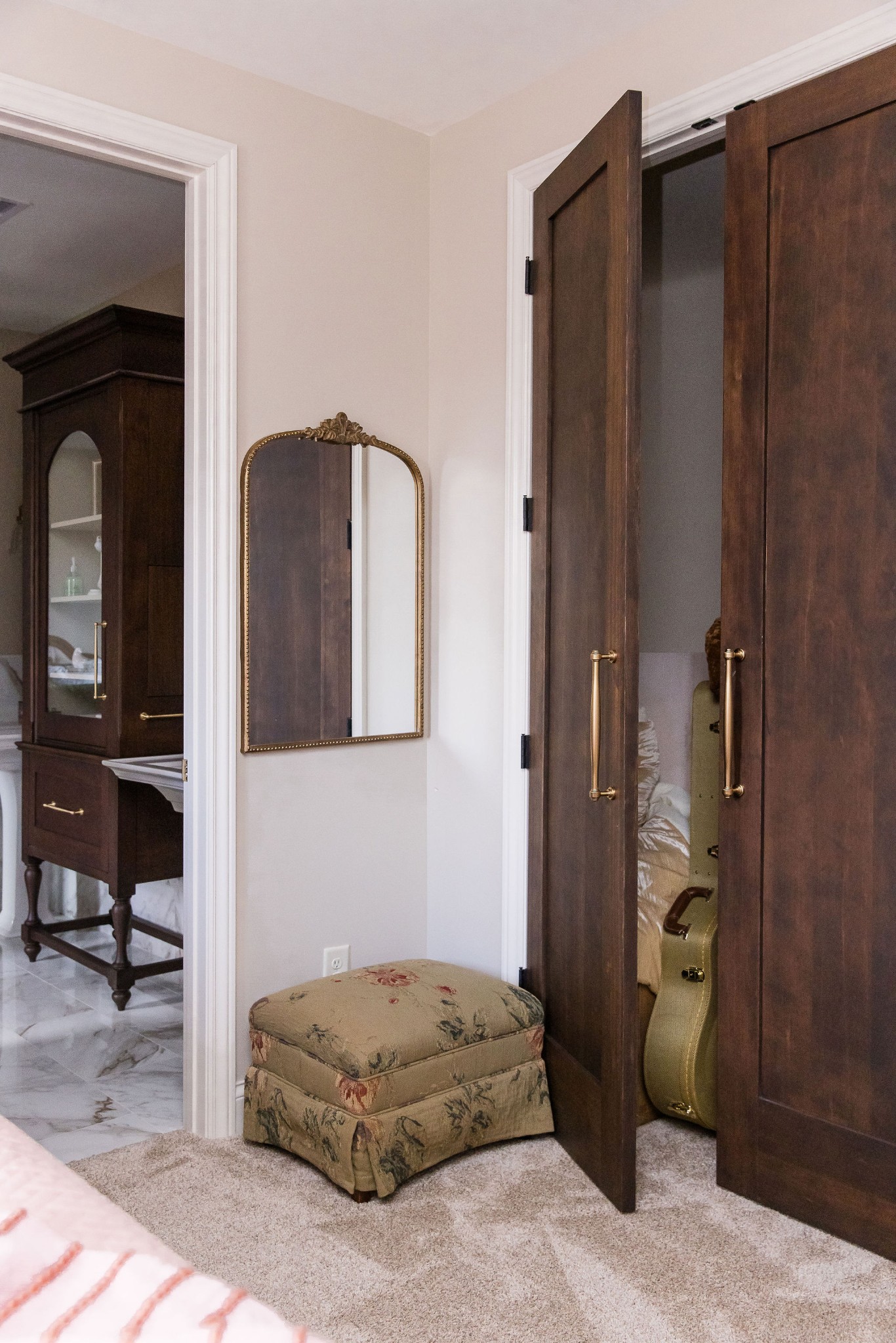 3536 Raleigh Beard Road Santa Fe, TN 38482 - Photo 61 of 72 a living room with a couch and a dresser