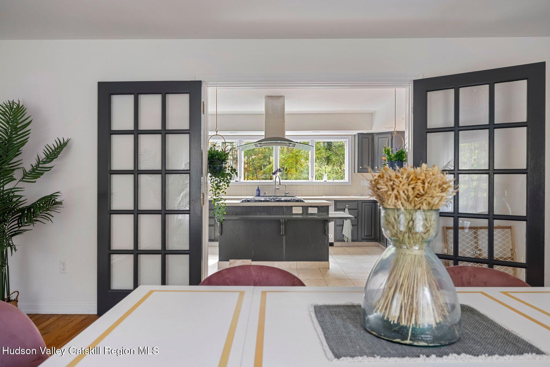 2935 Rte 44 55 Gardiner, NY 12525 - Photo 28 of 87 photo_online_048