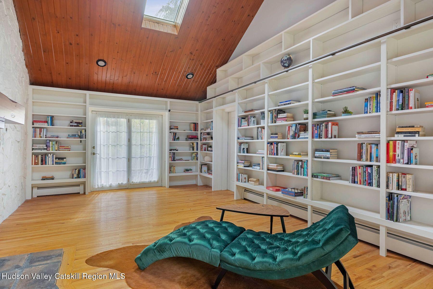 2935 Rte 44 55 Gardiner, NY 12525 - Photo 38 of 87 photo_online_040