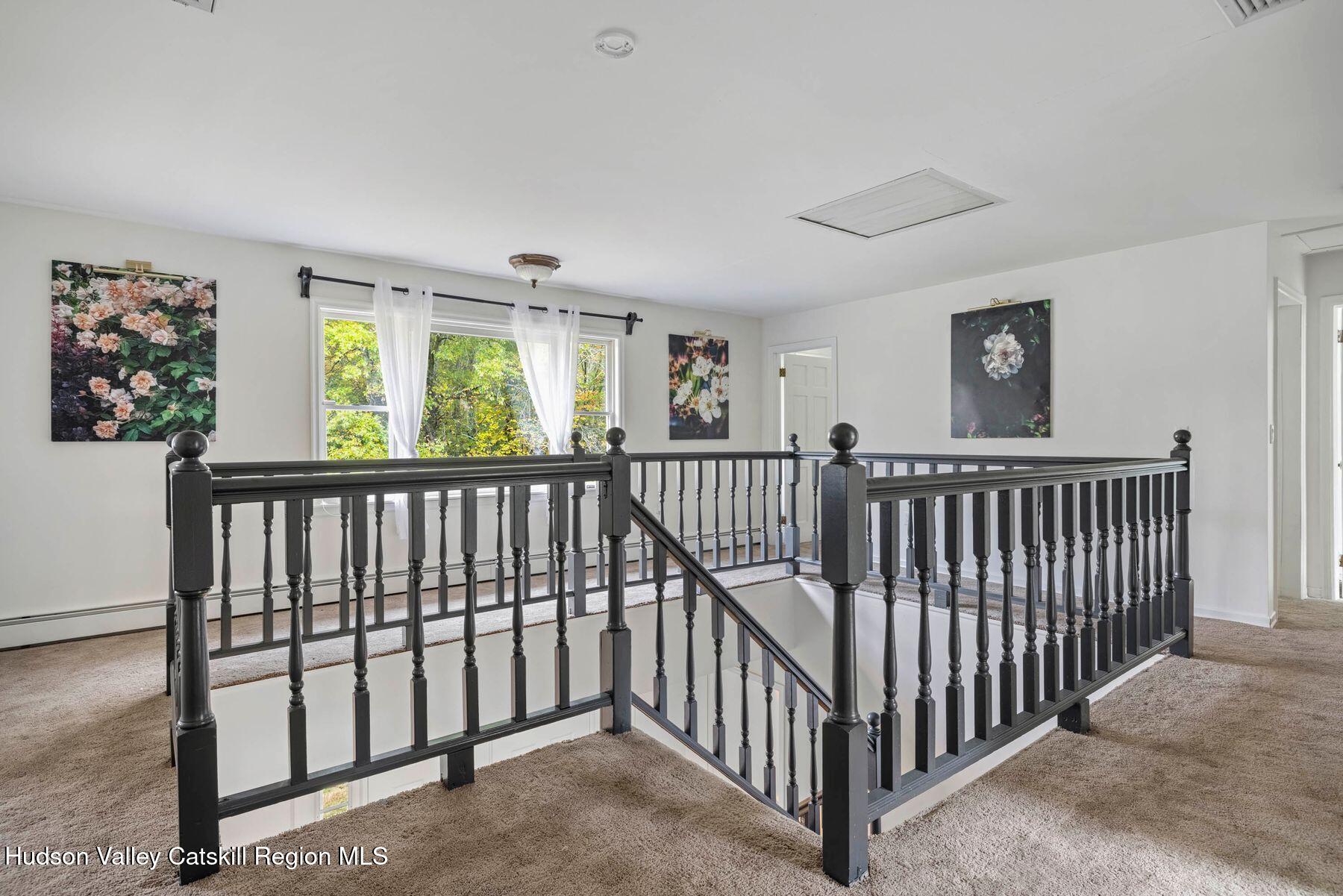 2935 Rte 44 55 Gardiner, NY 12525 - Photo 44 of 87 a view of a hallway with windows