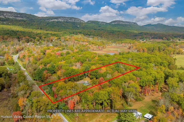 $849,000 | 2935 Rte 44 55, Gardiner, NY 12525