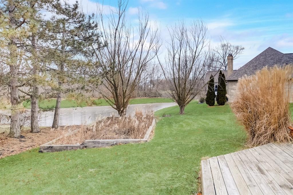 10088 Bent Tree Lane Fishers, IN 46037 - Photo 32 of 34 Gallery Image 32