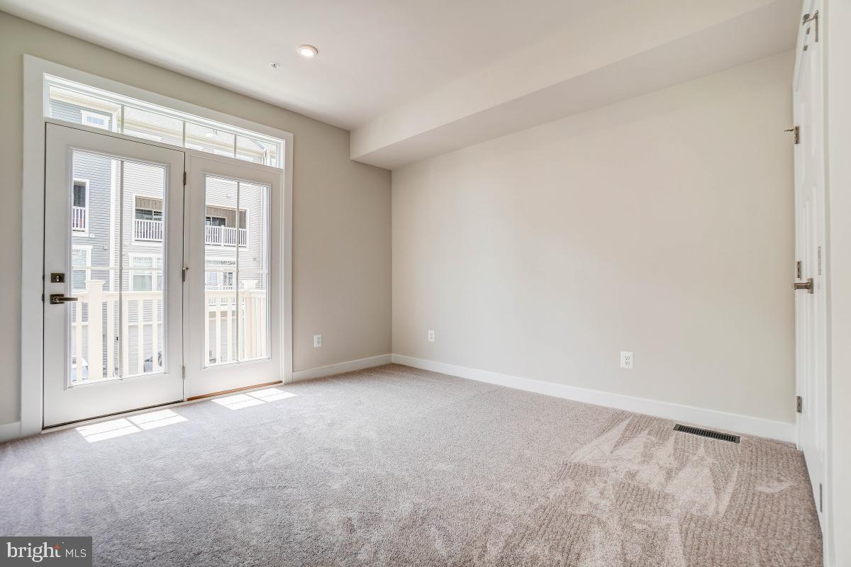 43004 Prophecy Terrace Sterling, VA 20166 - Photo 24 of 30
