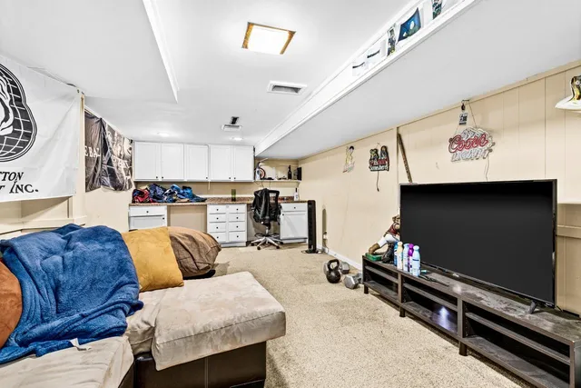 $350,000 | 105 Lyons Street, Duluth, MN 55811