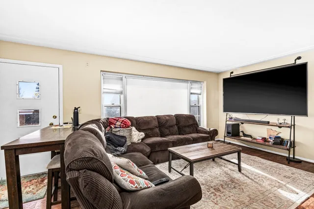 $350,000 | 105 Lyons Street, Duluth, MN 55811