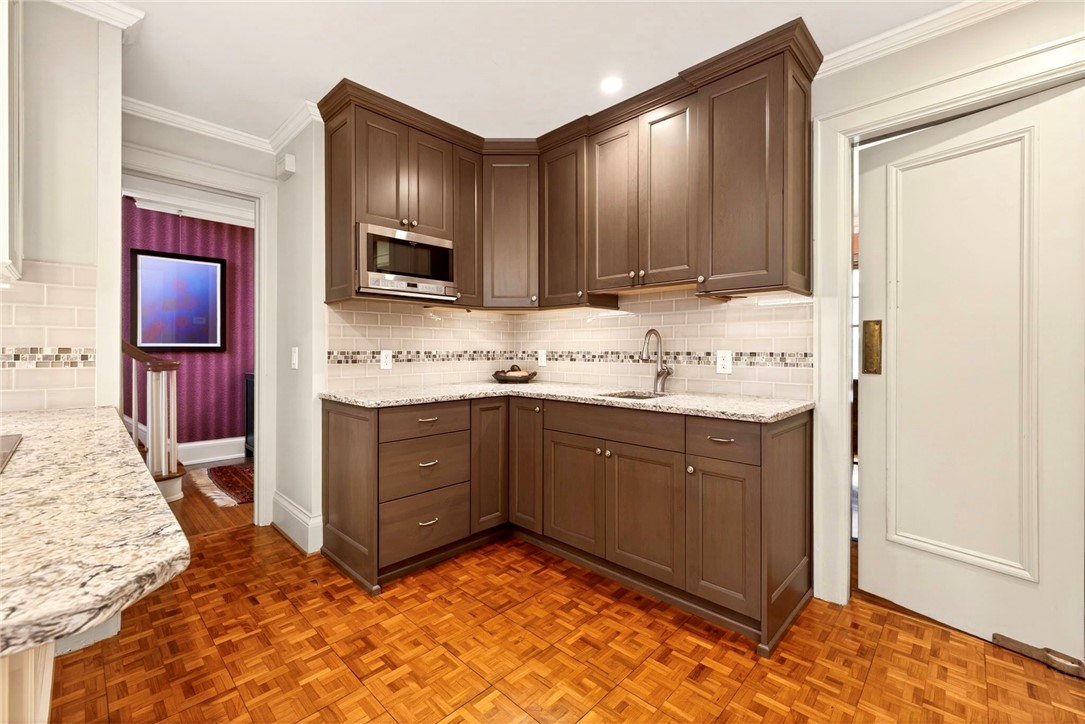 391 Beresford Road Rochester, NY 14610 - Photo 14 of 44 Beverage/ Prep Station
