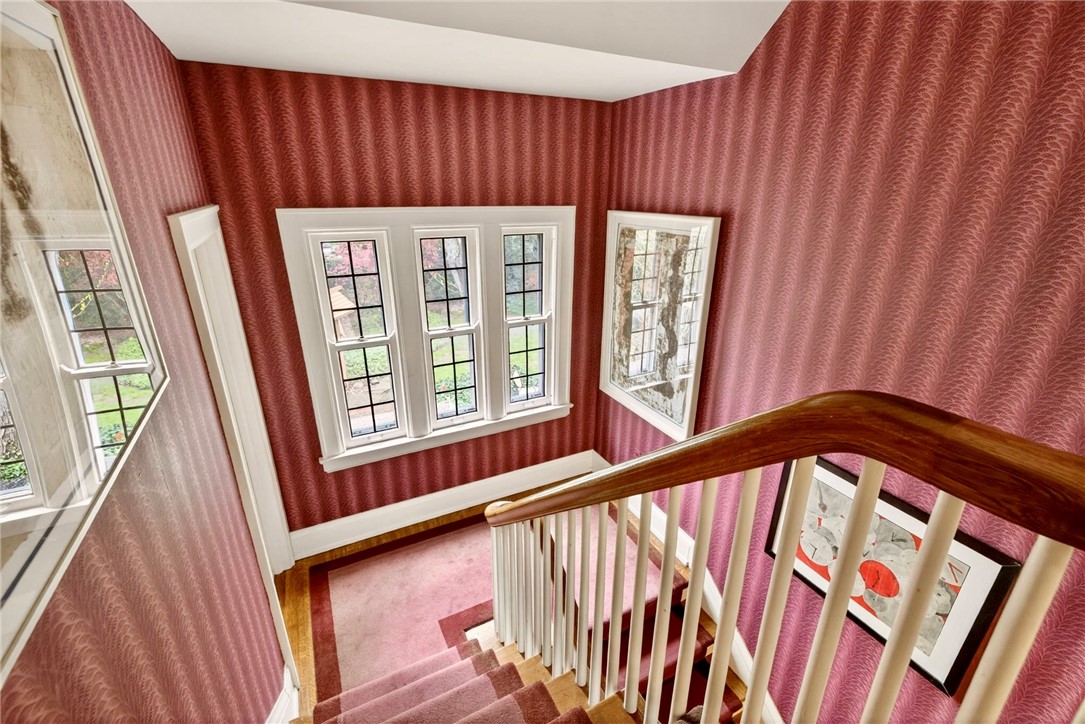 391 Beresford Road Rochester, NY 14610 - Photo 25 of 44