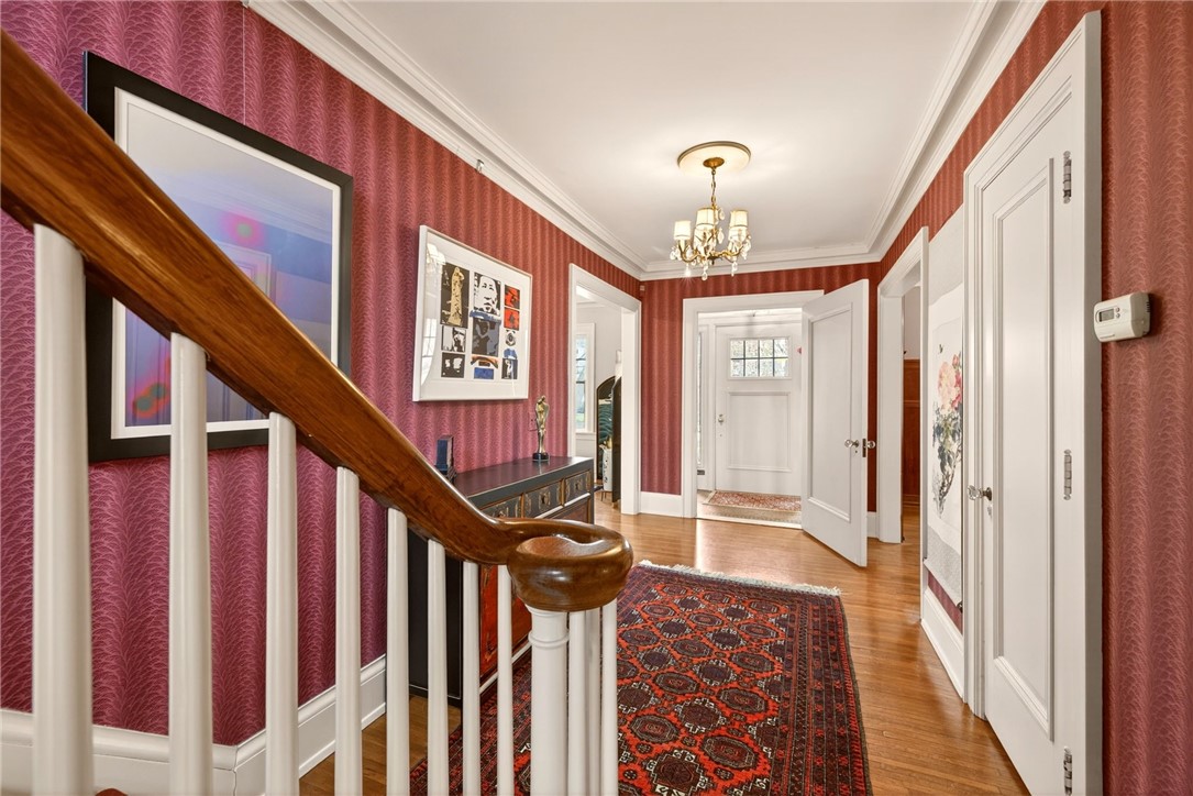 391 Beresford Road Rochester, NY 14610 - Photo 7 of 44