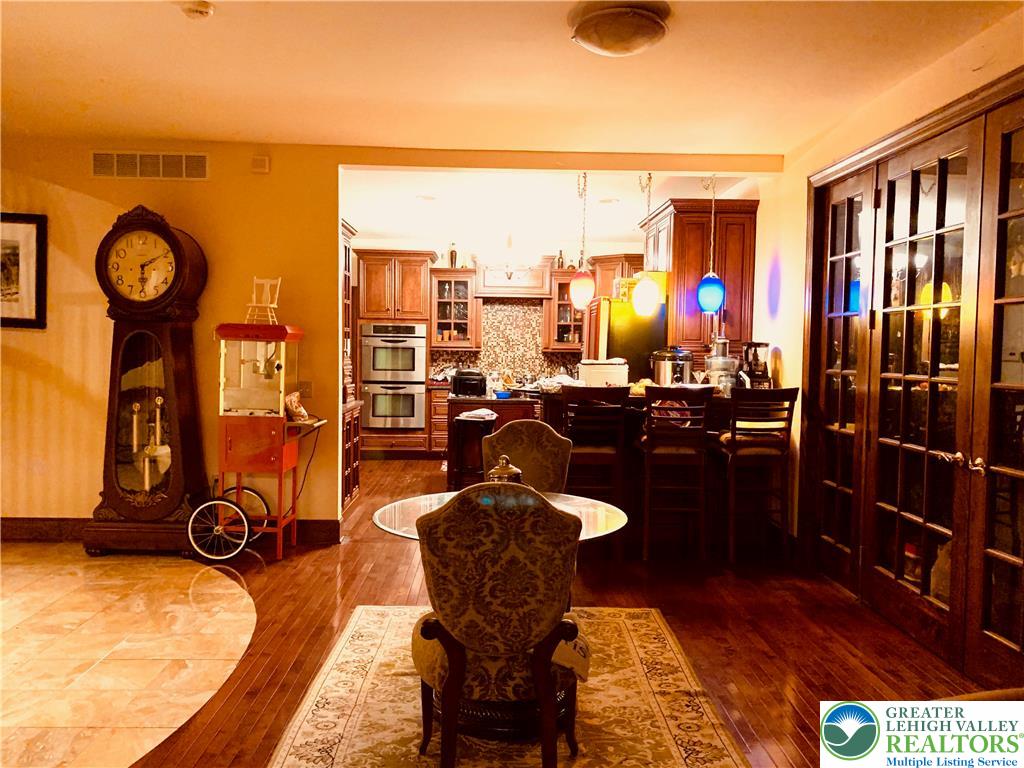 459 Mt Pleasant Road Bangor, PA 18013 - Photo 17 of 86 a gym hall with exercise machine