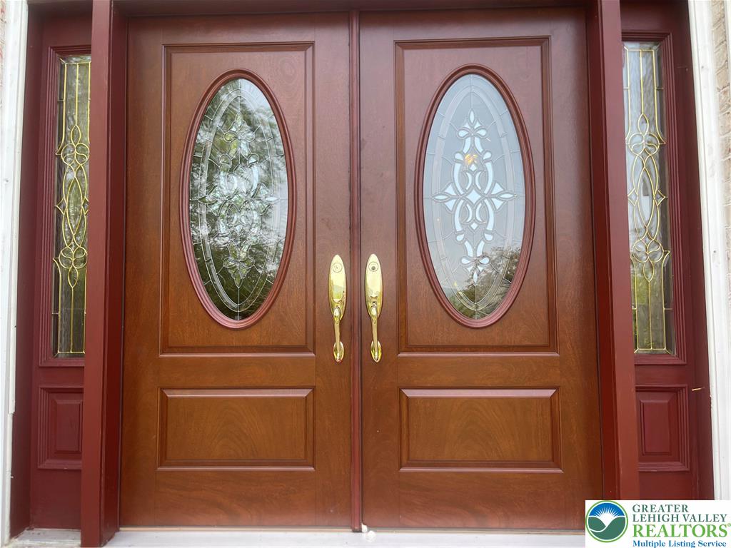 459 Mt Pleasant Road Bangor, PA 18013 - Photo 5 of 86 Current photo of home