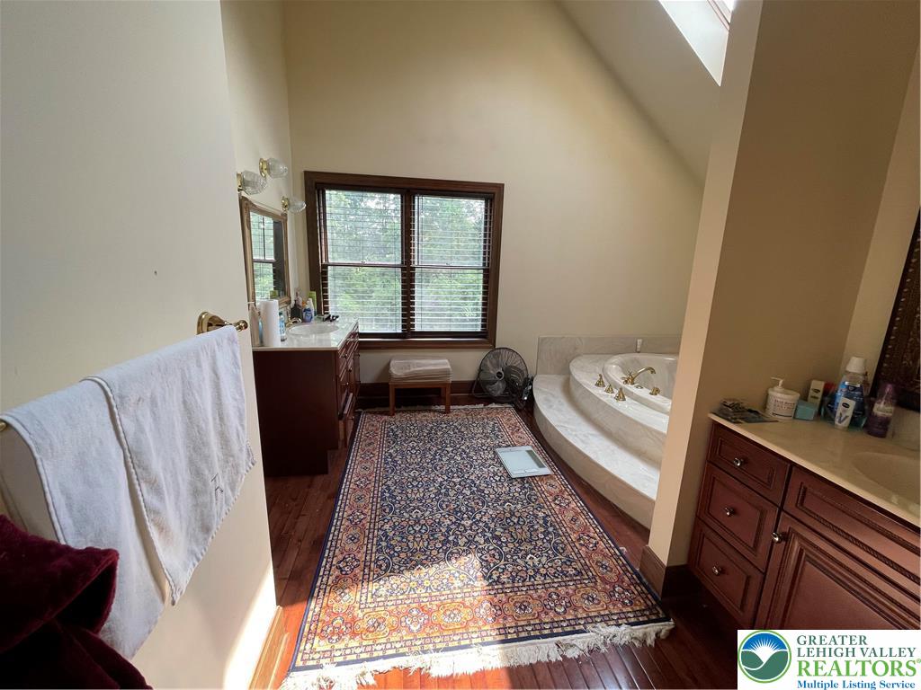 459 Mt Pleasant Road Bangor, PA 18013 - Photo 57 of 86 a room with furniture and a rug