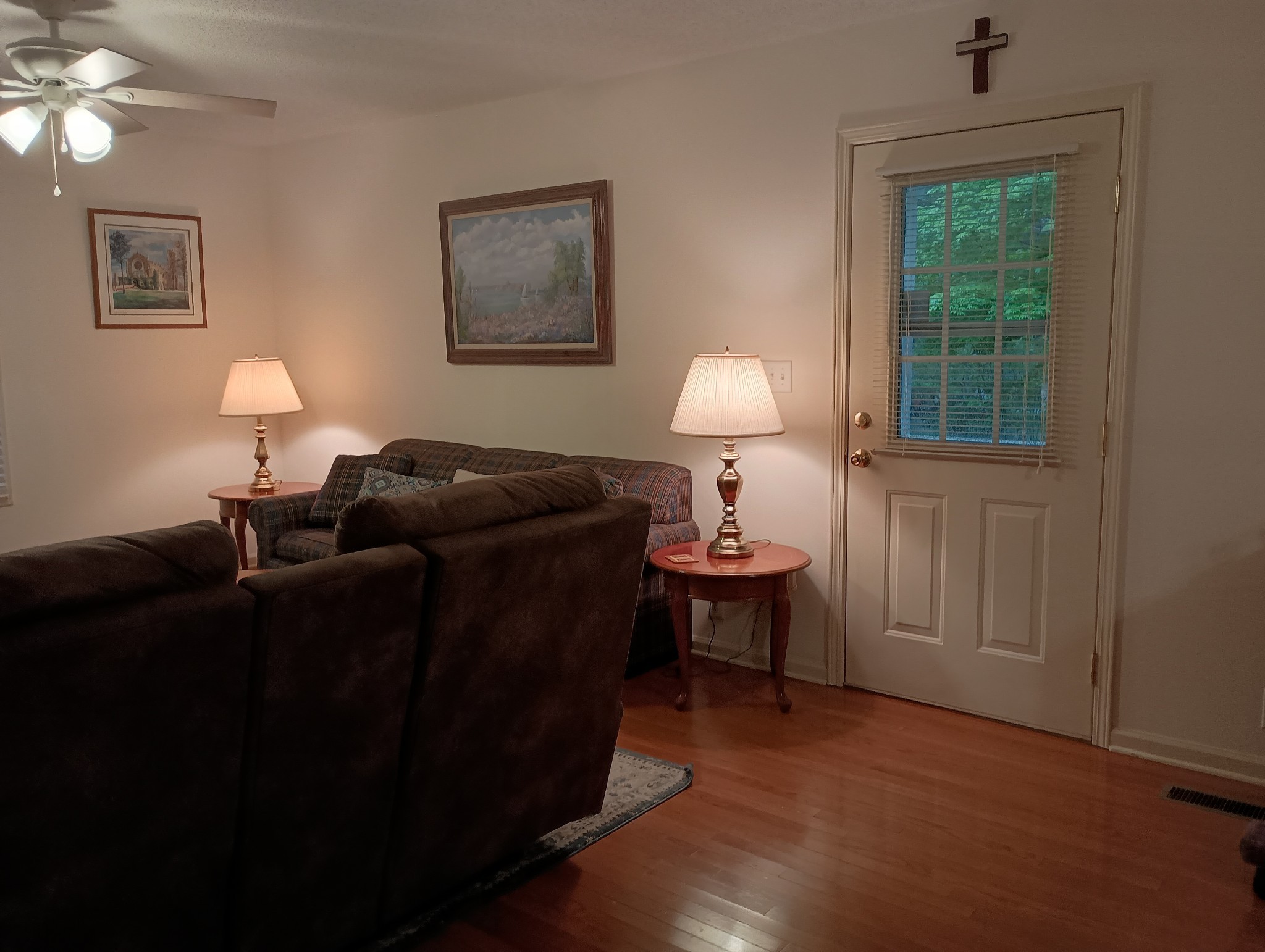 161 Kentucky Avenue Sewanee, TN 37375 - Photo 3 of 12 a living room with furniture and a window