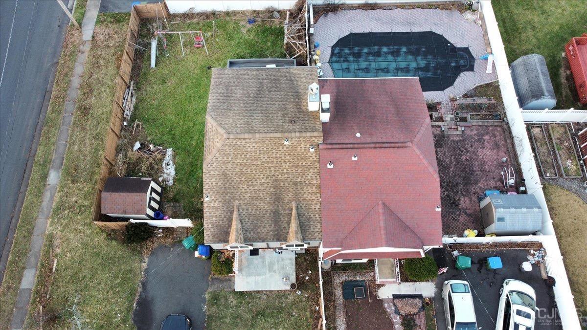 145 Jefferson Boulevard Edison, NJ 08817 - Photo 31 of 35 an aerial view of houses with yard