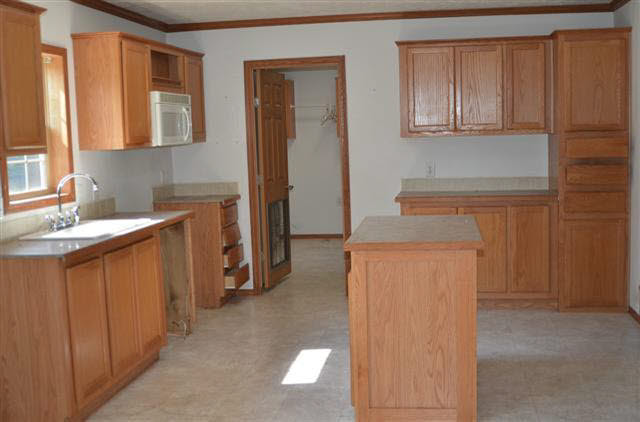 4960 South Reeves Road Scottsburg, IN 47170 - Photo 7 of 28